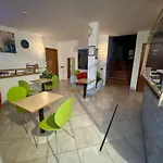 Le Corti Hotel 2*